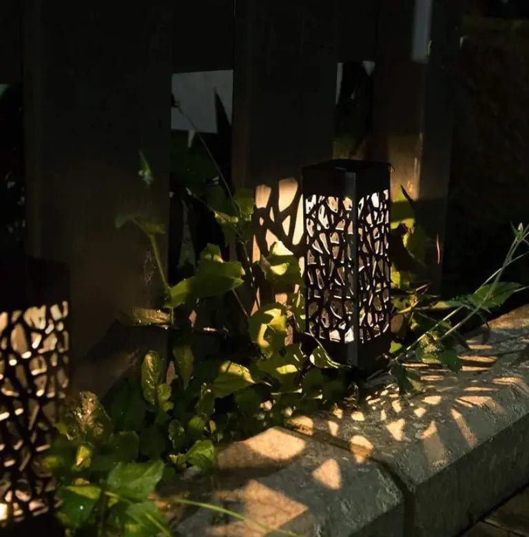 Solar Garden Light - Homestore Bargains